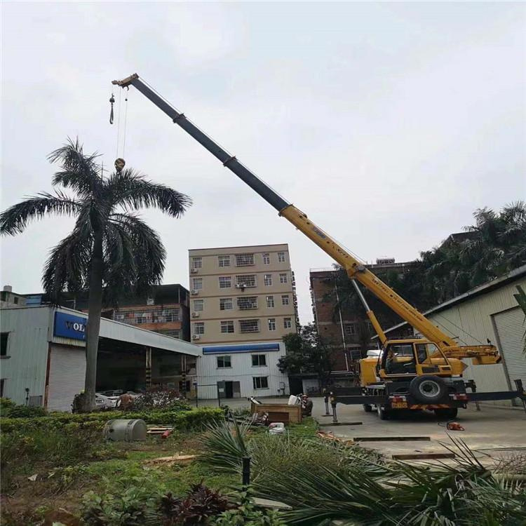 邹城12吨吊车出租一天的收费标准是什么