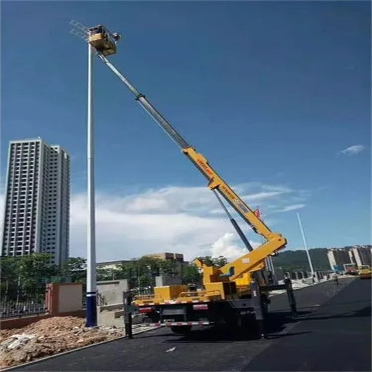 邹城维修路灯的曲臂升降车出租