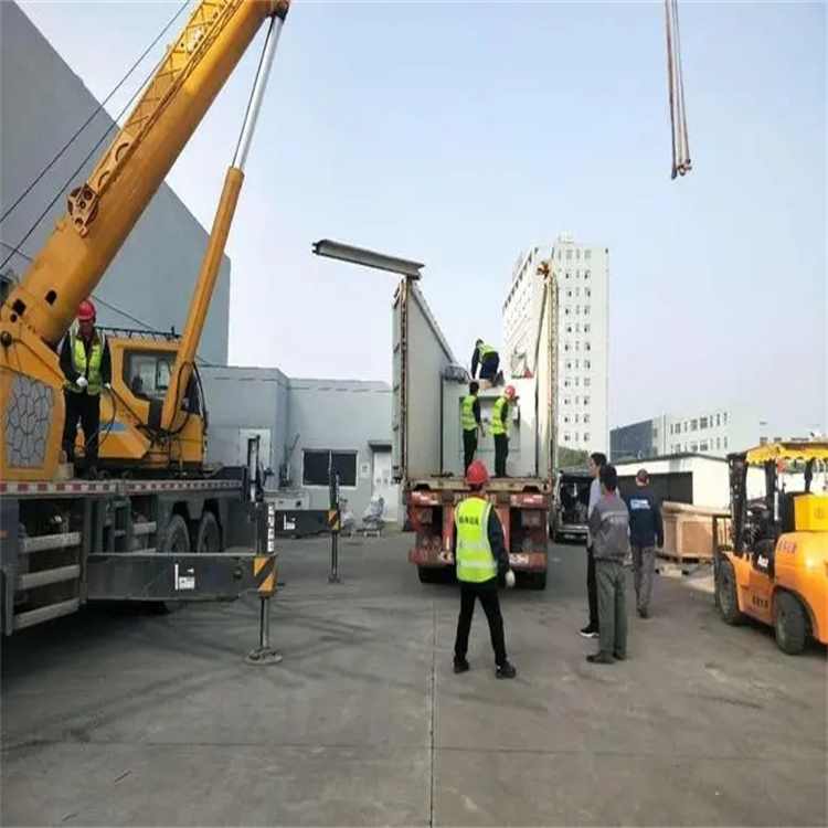 邹城如何找到附近的吊车救援服务