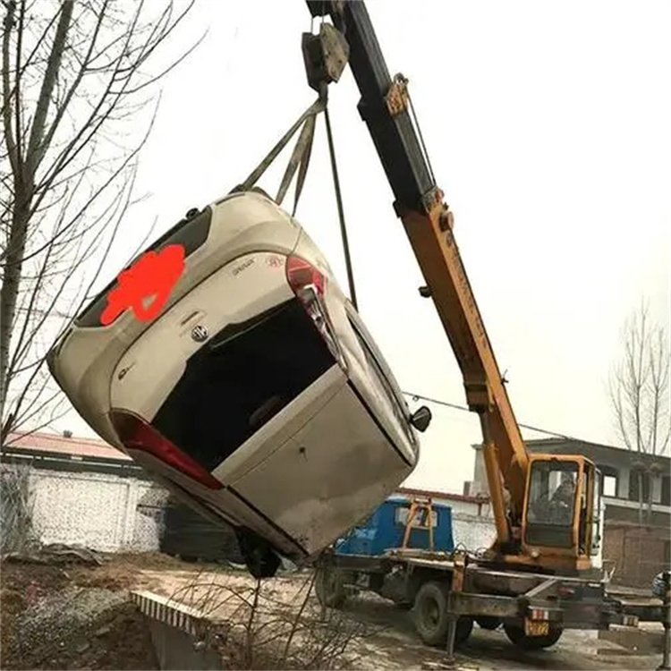 邹城随时待命，吊车24小时道路救援服务全解析