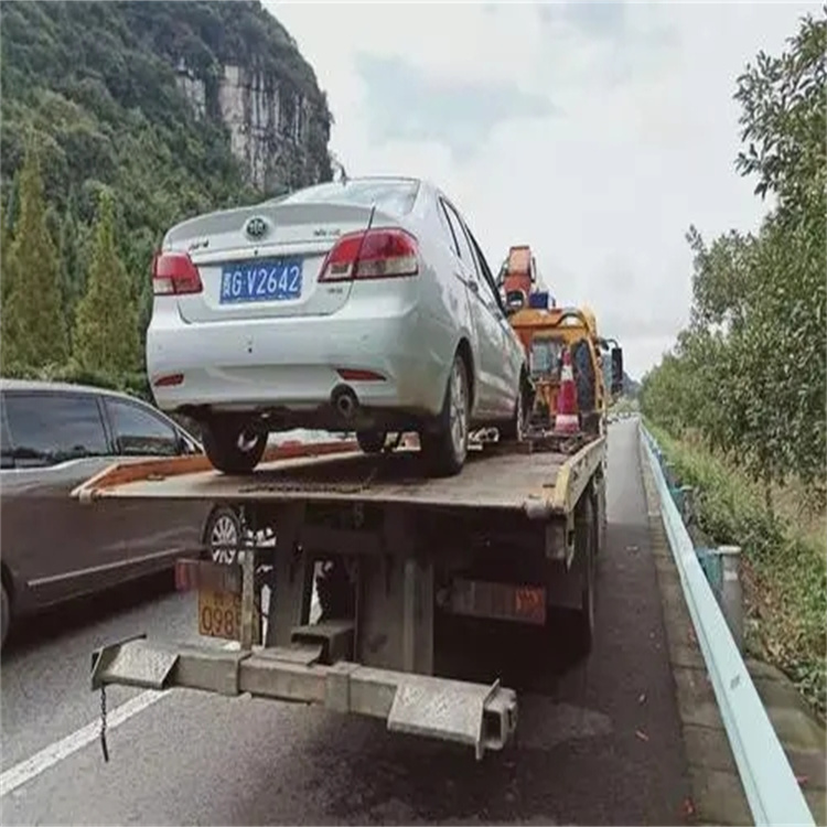 邹城吊车吊小车正确部位